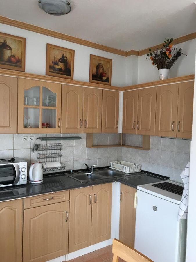 Mavrikiy Apartment ヘーヴィーズ エクステリア 写真